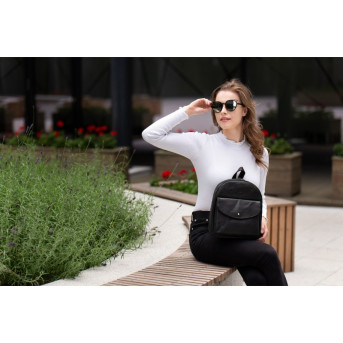 ZESTAW UPOMINKOWY DLA NIEJ ZUP-24-BL: PLECAK T-18-BL PORTFEL SKÓRZANY T-01-BL