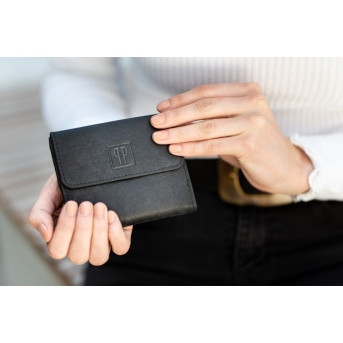 ZESTAW UPOMINKOWY DLA NIEJ ZUP-25-BL: PLECAK SKÓRZANY T-18-BL PORTFEL T-11-BL