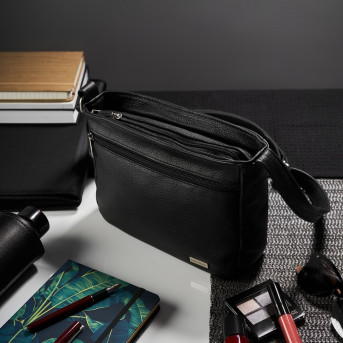 SKÓRZANA TOREBKA LISTONOSZKA DAMSKA PAOLO PERUZZI Z-47-BL