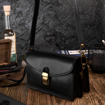 CZARNA ELEGANCKA SKÓRZANA SASZETKA MĘSKA PAOLO PERUZZI N06-BL