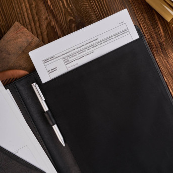 SKÓRZANY BIWUAR A4 AKTÓWKA PAOLO PERUZZI T-42-BL