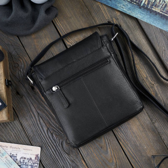 LISTONOSZKA MĘSKA NA RAMIĘ ZE SKÓRY PAOLO PERUZZI T-59-BL