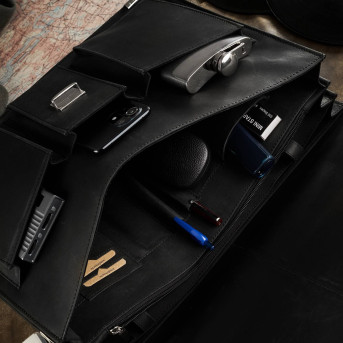 TECZKA MĘSKA ZE SKÓRY NATURALNEJ VINTAGE PAOLO PERUZZI T-80-HBL