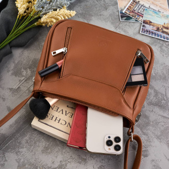 KONIAKOWA LISTONOSZKA DAMSKA SKÓRZANA PAOLO PERUZZI Z-52-CG