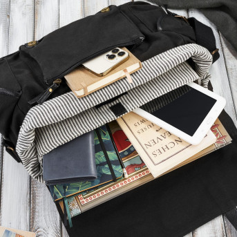 TORBA MĘSKA NA LAPTOPA CZARNA A4 NA RAMIĘ I DO RĘKI PAOLO PERUZZI E-01-BL