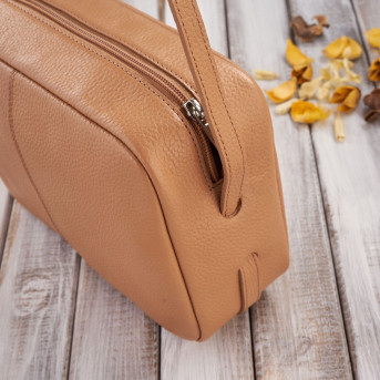 LISTONOSZKA DAMSKA NA RAMIĘ ZE SKÓRY KONIAKOWA PAOLO PERUZZI IN-62-CG