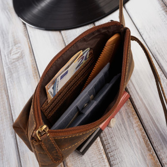 SASZETKA MĘSKA SKÓRZANA DO RĘKI VINTAGE BRĄZOWA PAOLO PERUZZI T-90-HBR