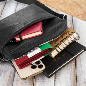 Listonoszka czarna torba na ramię dla mężczyzny ze skóry naturalnej