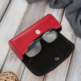 Etui na okulary skórzane sztywne Paolo Peruzzi piórnik na magnes