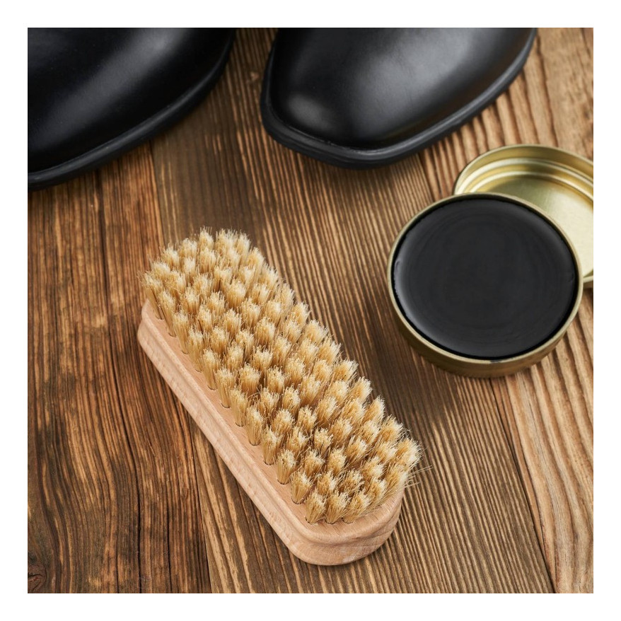 Szczotka do butów drewniana z końskim włosiem Paolo Peruzzi W-12-PN