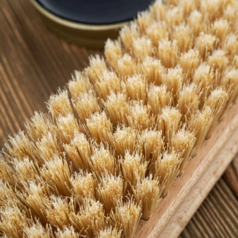 Szczotka do butów drewniana z końskim włosiem Paolo Peruzzi W-12-PN