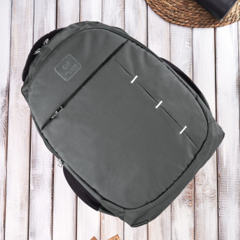 Plecak męski na laptopa wodoodporny turystyczny miejski Paolo Peruzzi