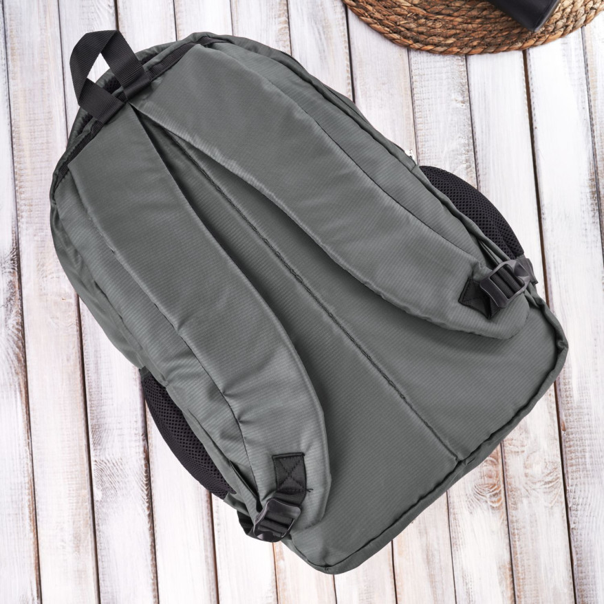 Plecak męski na laptopa wodoodporny turystyczny miejski Paolo Peruzzi