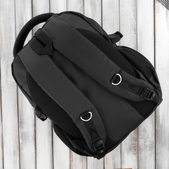 PLECAK MĘSKI NA LAPTOPA WODOODPORNY CZARNY DO PRACY PAOLO PERUZZI T-104-BL