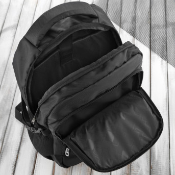 PLECAK MĘSKI NA LAPTOPA WODOODPORNY CZARNY DO PRACY PAOLO PERUZZI T-104-BL