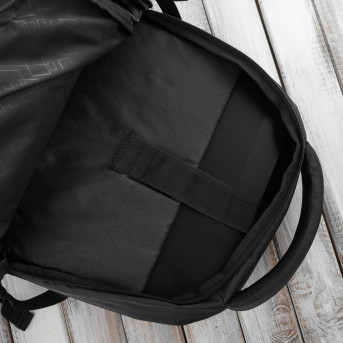 PLECAK MĘSKI NA LAPTOPA WODOODPORNY CZARNY DO PRACY PAOLO PERUZZI T-104-BL