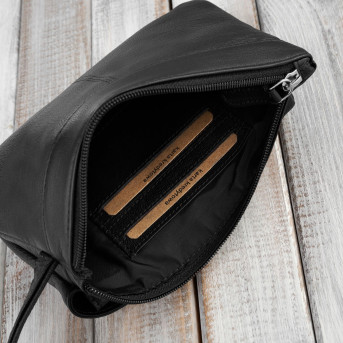 SASZETKA MĘSKA SKÓRZANA DO RĘKI CZARNA PAOLO PERUZZI T-90-BL