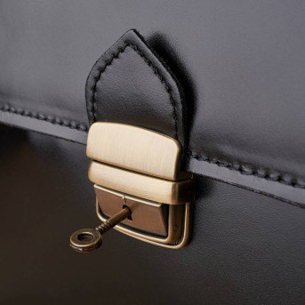 Elegancka czarna skórzana teczka męska Paolo Peruzzi