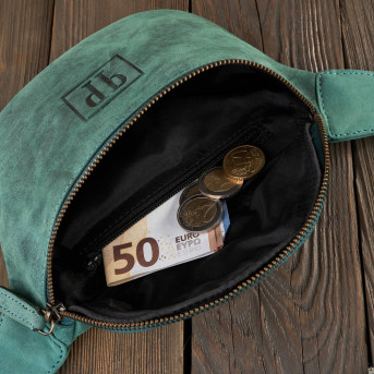 SASZETKA DAMSKA SKÓRZANA NERKA W STYLU VINTAGE ZIELONA PAOLO PERUZZI T-97-HGR