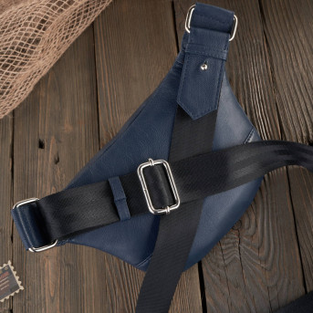 SASZETKA DAMSKA SKÓRZANA NERKA GRANATOWA PAOLO PERUZZI T-97-DB