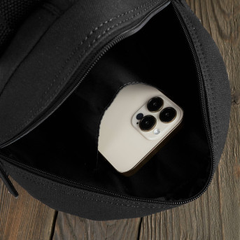 PLECACZEK DAMSKI CZARNY WEGAŃSKI PAOLO PERUZZI T-101-BL