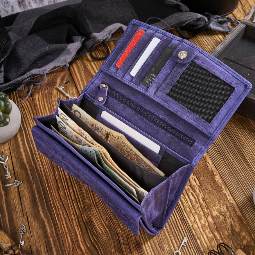 ZESTAW PREZENTOWY PORTFEL DAMSKI SKÓRZANY I BRELOK DO KLUCZY GRANATOWY PAOLO PERUZZI ZUP-104-DB