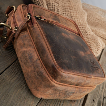 SASZETKA MĘSKA NA RAMIĘ  ZE SKÓRY PAOLO PERUZZI T-22-HBR