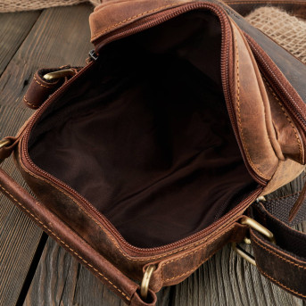 SASZETKA MĘSKA NA RAMIĘ  ZE SKÓRY PAOLO PERUZZI T-22-HBR