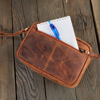 SASZETKA MĘSKA SKÓRZANA DO RĘKI VINTAGE PAOLO PERUZZI T-56-LBR