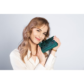 ZESTAW PREZENTOWY DLA KOBIET ZUP-95-GR SKÓRZANY PORTFEL T-05-GR I BRELOCZEK VINTAGE T-87-HGR