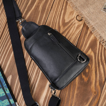 Plecak męski skórzany na jedno ramię na skos mały czarny T-118-BL