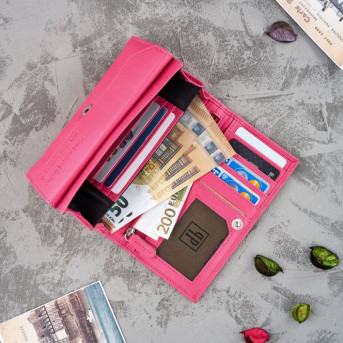 Portfel damski skórzany i brelok do kluczy zestaw różowy