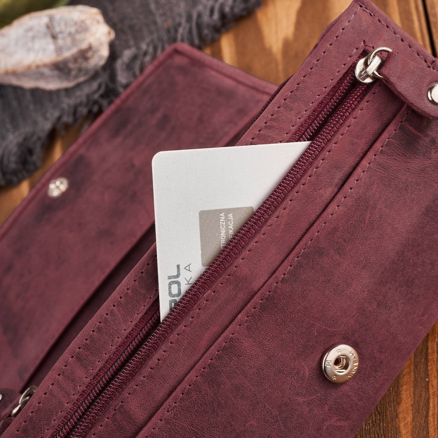 Portfel damski skórzany w stylu vintage duży różowy T-109-HCH