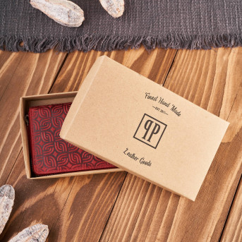 Portfel damski skórzany czerwony w geometryczny wzór vintage T-116-HRD