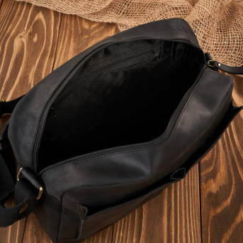 Torba męska na ramię skórzana czarna vintage na laptopa