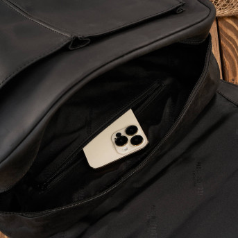 Torba męska na ramię skórzana czarna vintage na laptopa