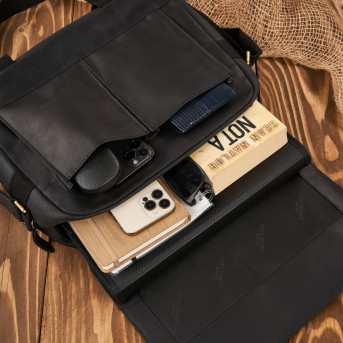 Torba męska na ramię skórzana czarna vintage na laptopa