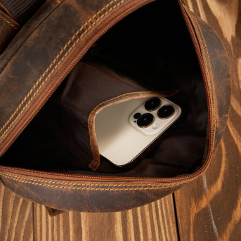 Plecaczek damski skórzany brązowy vintage mały na co dzień T-18-BR