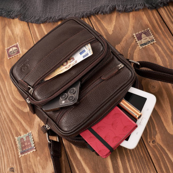 Saszetka męska na ramię skórzana elegancka do pracy praktyczna