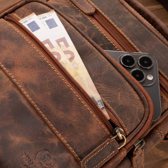 Saszetka męska na ramię skórzana elegancka do pracy praktyczna