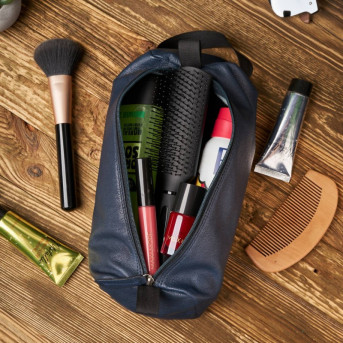 Kosmetyczka skórzana granatowa i etui na klucze ze skóry naturalnej