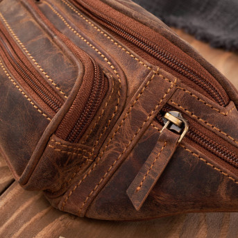 Saszetka męska skórzana klasyczna nerka biodrowa