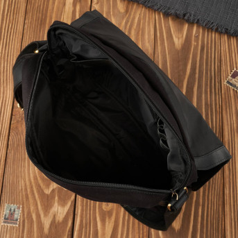 TORBA MĘSKA NA RAMIĘ DO SZKOŁY NA UCZELNIĘ VINTAGE T-20-BL