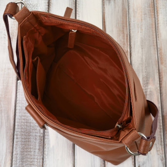 Torebka damska listonoszka skórzana na ramię koniakowa Paolo Peruzzi