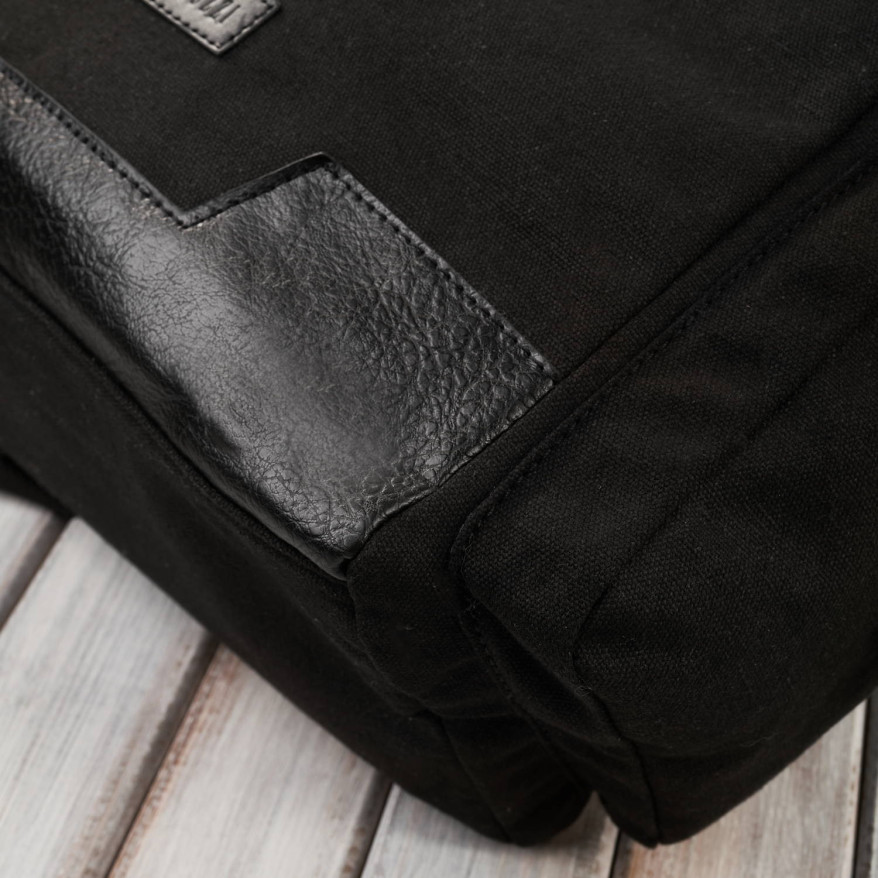 Plecak męski czarny do szkoły A4 na laptopa plecak podróżny wegański Paolo Peruzzi