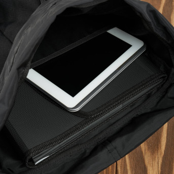 Zestaw upominkowy dla mężczyzny: plecak męski na laptopa i portfel męski