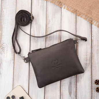 Torebka damska skórzana na ramię kompaktowa kopertówka brązowa