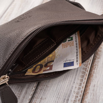 Torebka damska skórzana na ramię kompaktowa kopertówka brązowa