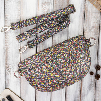 Saszetka nerka damska skórzana z oryginalnym kwiatowym wzorem