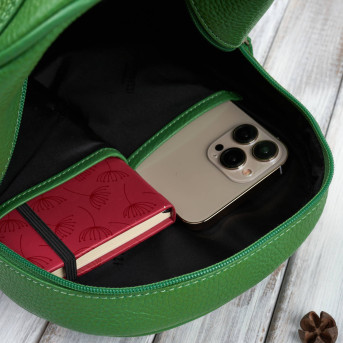 Plecaczek damski skórzany z kokardką zielony plecak miejski